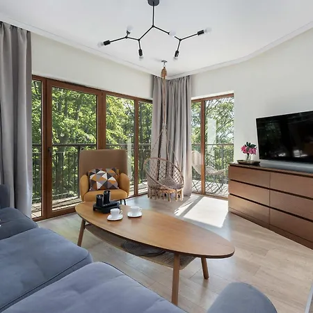 Gorski Z Widokiem I Parkingiem By Renters Daire