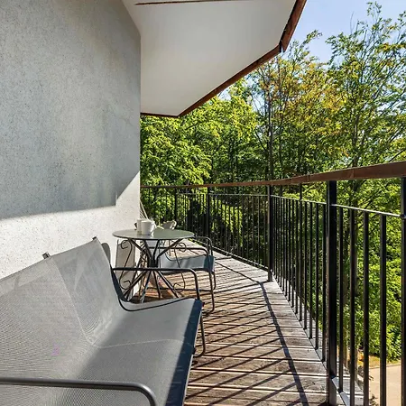 Daire Gorski Z Widokiem I Parkingiem By Renters